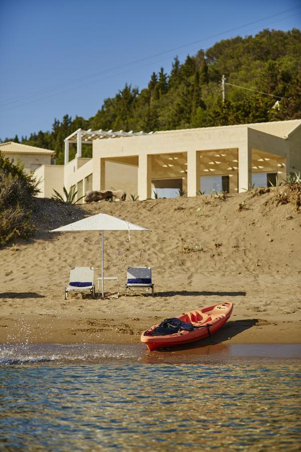 Acantha Boutique Hotel Ereikoussa Esterno foto
